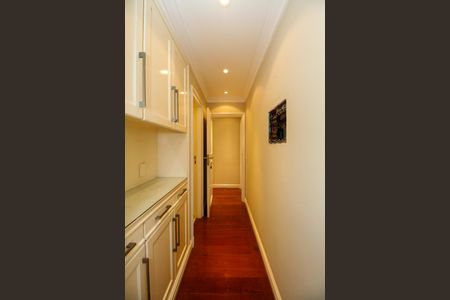 Apartamento para alugar com 110m², 2 quartos e 1 vaga Apartamento para alugar com 110m², 2 quartos e 1 vagaCorredor