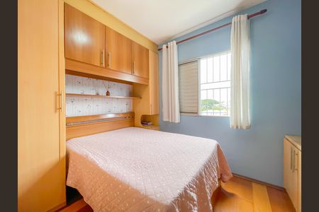 Quarto 2 de apartamento para alugar com 2 quartos, 63m² em Km 18, Osasco