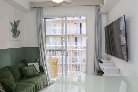 Sala de apartamento para alugar com 2 quartos, 35m² em Bom Retiro, São Paulo