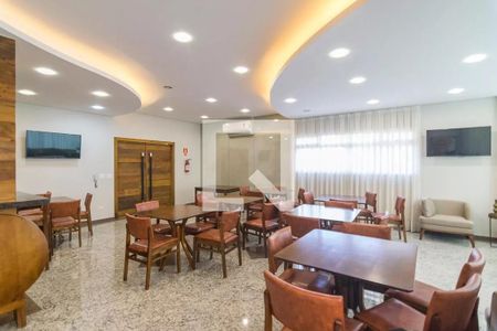 Apartamento para alugar com 105m², 3 quartos e 3 vagas Apartamento para alugar com 105m², 3 quartos e 3 vagasÁrea comum - Salão de festas