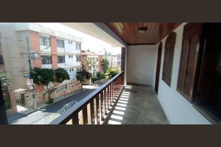 Casa para alugar com 249m², 3 quartos e 2 vagas