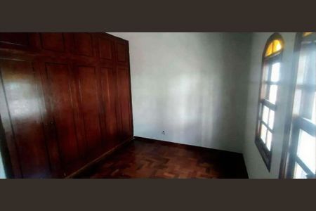 Casa para alugar com 249m², 3 quartos e 2 vagas