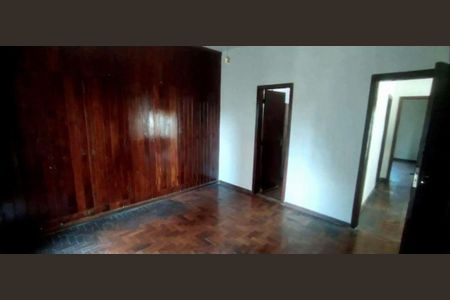 Casa para alugar com 249m², 3 quartos e 2 vagas