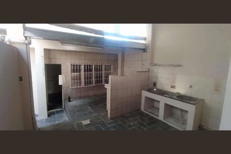 Casa para alugar com 249m², 3 quartos e 2 vagas