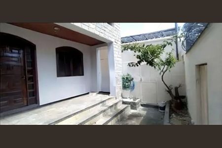 Casa para alugar com 249m², 3 quartos e 2 vagas