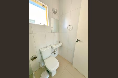 Casa para alugar com 120m², 3 quartos e 3 vagasBanheiro