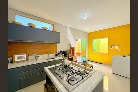 Casa para alugar com 120m², 3 quartos e 3 vagasCozinha