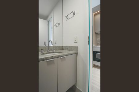 Banheiro de apartamento para alugar com 0 quarto, 26m² em Passo D’areia, Porto Alegre