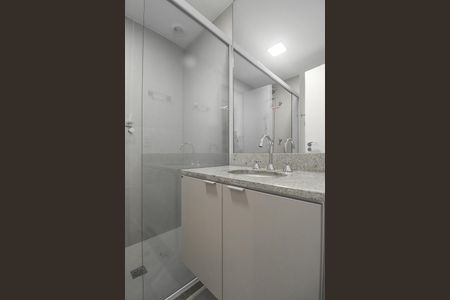 Banheiro de apartamento para alugar com 0 quarto, 26m² em Passo D’areia, Porto Alegre