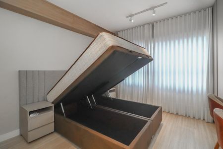 Sala / Quarto / Cozinha de apartamento para alugar com 0 quarto, 26m² em Passo D’areia, Porto Alegre
