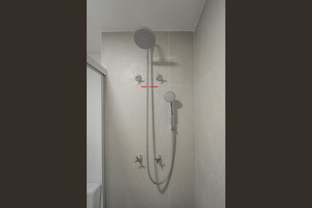 Banheiro de apartamento para alugar com 0 quarto, 26m² em Passo D’areia, Porto Alegre