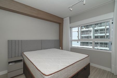 Apartamento para alugar com 26m², 0 quarto e 1 vagaSala / Quarto / Cozinha