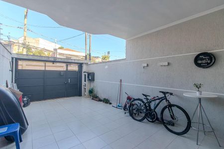 Casa à venda com 100m², 3 quartos e 2 vagasGaragem