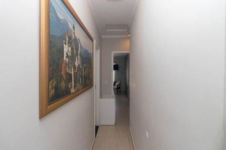 Casa à venda com 100m², 3 quartos e 2 vagasCorredor dos Quartos