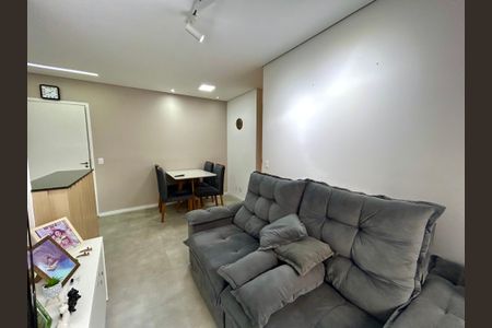 Sala de apartamento para alugar com 2 quartos, 55m² em Vila Itapegica, Guarulhos