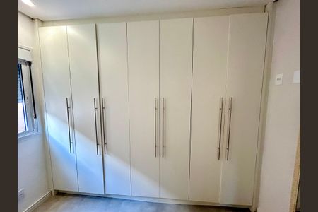 Apartamento à venda com 55m², 2 quartos e 1 vagaQuarto 1