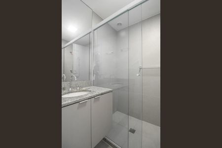 Banheiro de apartamento para alugar com 0 quarto, 26m² em Passo D’areia, Porto Alegre