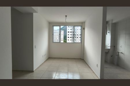 Sala de apartamento à venda com 2 quartos, 50m² em Barra da Tijuca, Rio de Janeiro