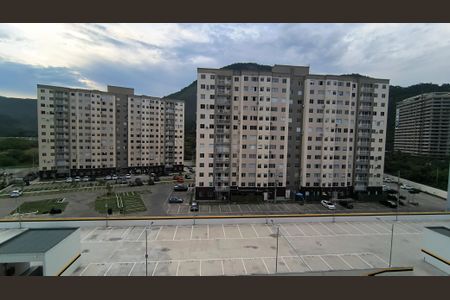 Sala de apartamento à venda com 2 quartos, 50m² em Barra da Tijuca, Rio de Janeiro