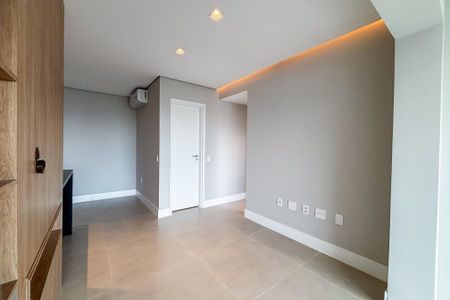 Apartamento para alugar com 78m², 2 quartos e 1 vaga