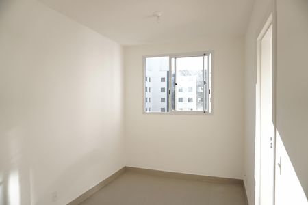 Sala de apartamento para alugar com 2 quartos, 36m² em Parque Guaianazes, São Paulo