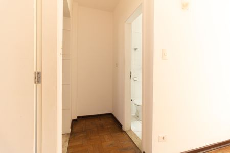 Apartamento à venda com 36m², 1 quarto e sem vaga Apartamento à venda com 36m², 1 quarto e sem vagaCorredor