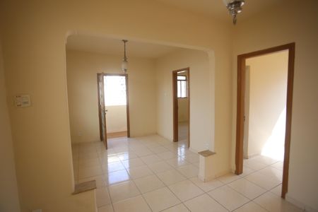 Casa à venda com 86m², 3 quartos e sem vagaSala