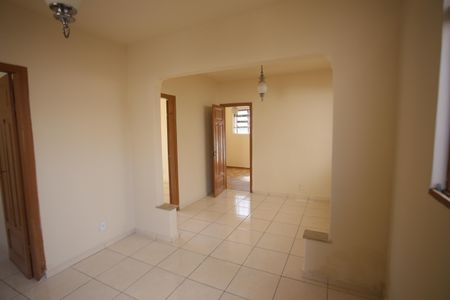 Casa à venda com 86m², 3 quartos e sem vagaSala