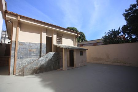 Casa à venda com 86m², 3 quartos e sem vagaQuintal