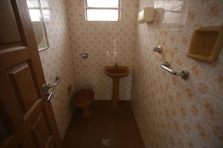 Casa à venda com 86m², 3 quartos e sem vagaBanheiro