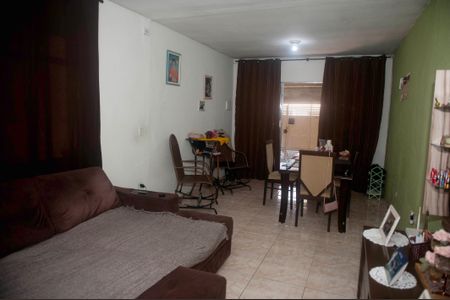 Sala de casa para alugar com 2 quartos, 83m² em Vila Ercilia, Itaquaquecetuba