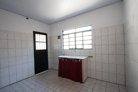 Sala / Cozinha de kitnet/studio para alugar com 1 quarto, 25m² em Éden, Sorocaba
