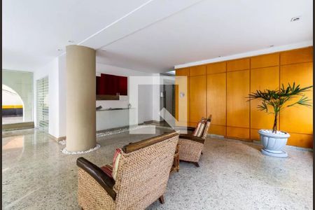 Apartamento à venda com 83m², 2 quartos e 1 vagaHall de entrada