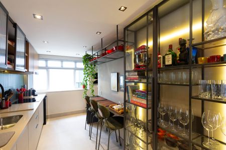 Apartamento à venda com 83m², 2 quartos e 1 vagaCozinha