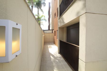 Apartamento à venda com 176m², 3 quartos e 2 vagasVaranda