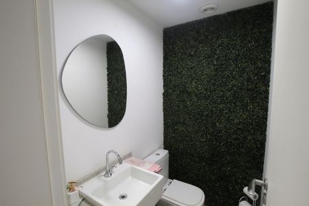 Apartamento à venda com 176m², 3 quartos e 2 vagasBanheiro 1