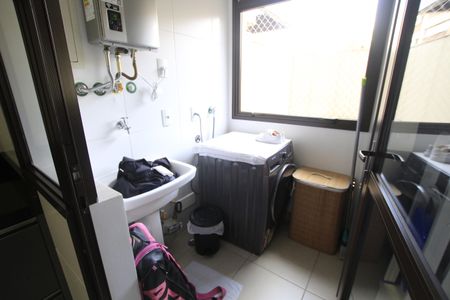 Apartamento à venda com 176m², 3 quartos e 2 vagasÁrea de Serviço