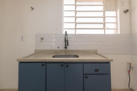 Apartamento para alugar com 86m², 3 quartos e sem vagaCozinha e Área de Serviço