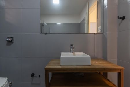 Apartamento para alugar com 86m², 3 quartos e sem vagaBanheiro Corredor