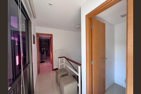 Apartamento à venda com 166m², 4 quartos e 2 vagasCorredor