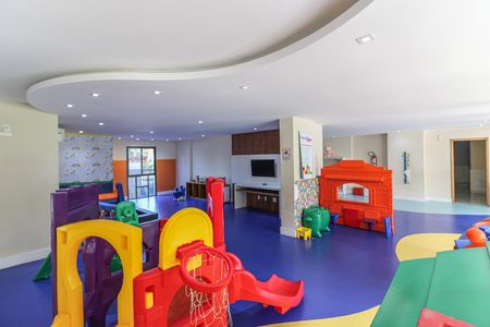 Apartamento à venda com 166m², 4 quartos e 2 vagasÁrea comum - Academia