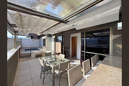 Apartamento à venda com 166m², 4 quartos e 2 vagasÁrea comum