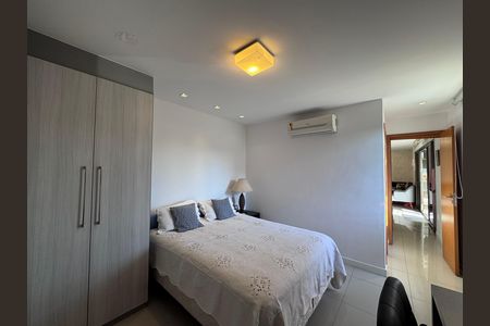 Apartamento à venda com 166m², 4 quartos e 2 vagasSuíte 2