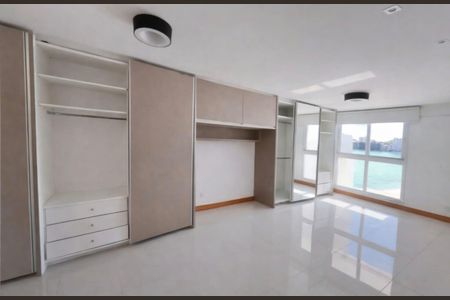 Apartamento à venda com 190m², 4 quartos e 2 vagasQuarto