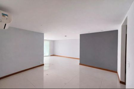 Apartamento à venda com 190m², 4 quartos e 2 vagasSala
