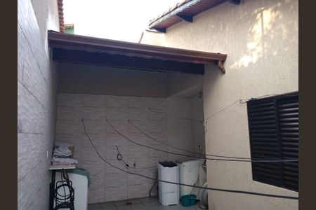 Casa à venda com 4 quartos, 281m² em Parque das Nações, Santo André