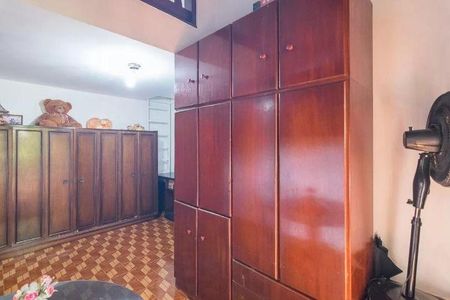 Casa à venda com 5 quartos, 190m² em Parque Oratório, Santo André