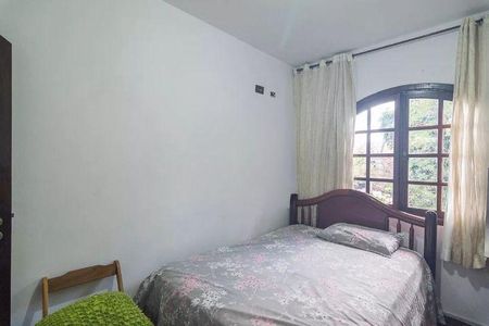 Casa à venda com 5 quartos, 190m² em Parque Oratório, Santo André
