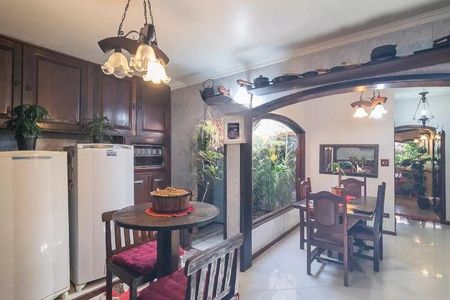 Casa à venda com 5 quartos, 190m² em Parque Oratório, Santo André