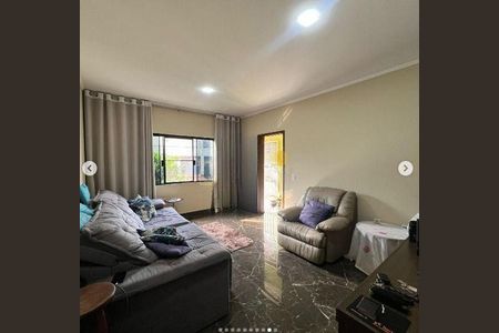 Casa à venda com 3 quartos, 120m² em Jardim Las Vegas, Santo André